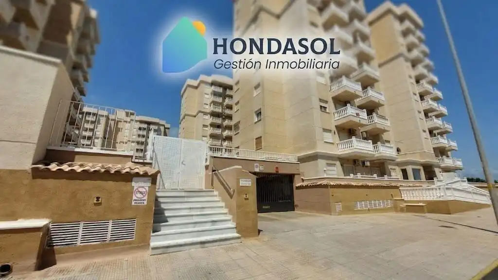Vista exterior de Apartamento en venta en Cartagena con Aire acondicionado, Terraza y Amueblado