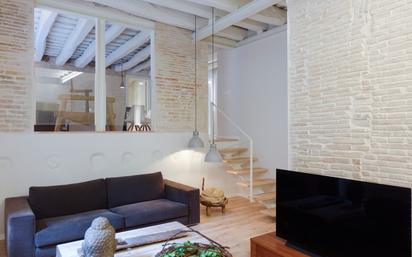 Living room of Flat for sale in Girona Capital  with Air Conditioner