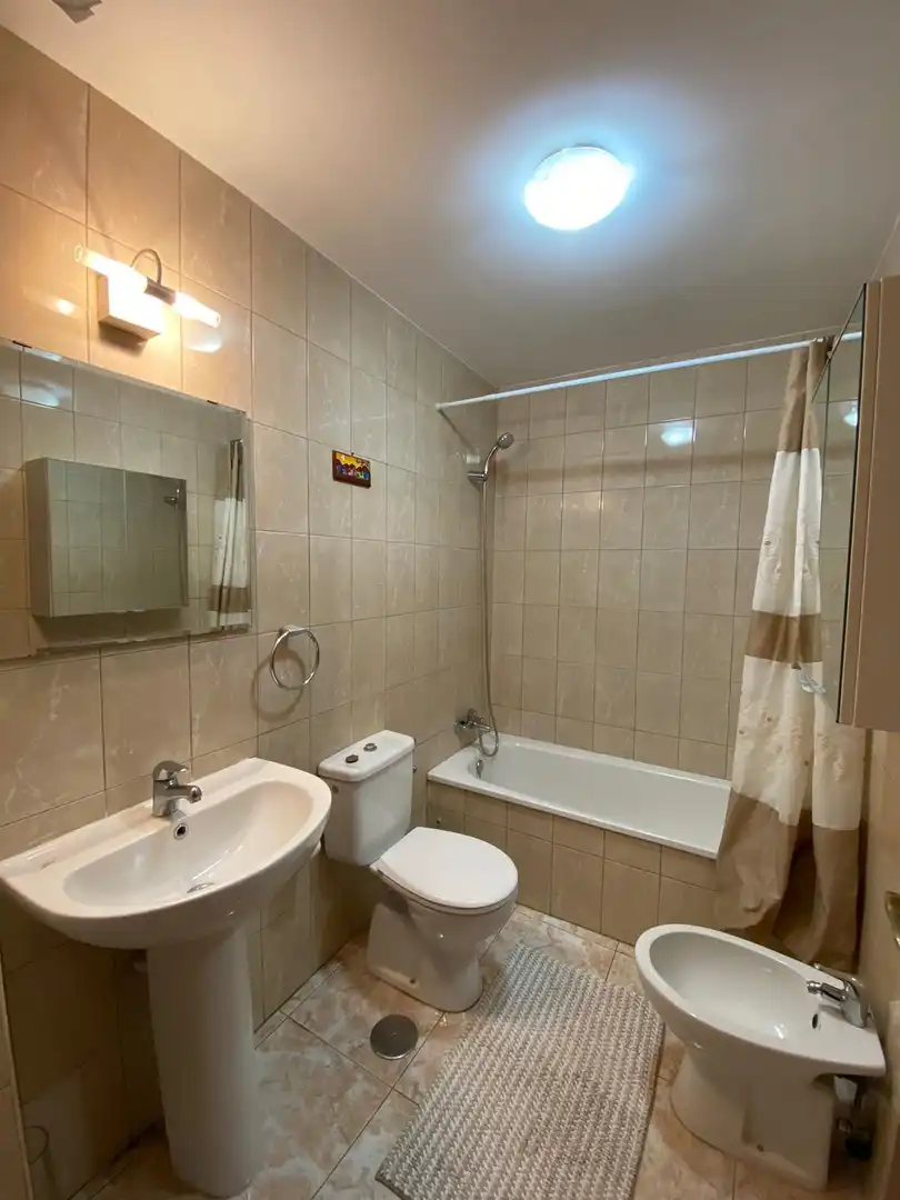 Baño de Piso de alquiler en Granadilla de Abona con Terraza, Trastero y Amueblado