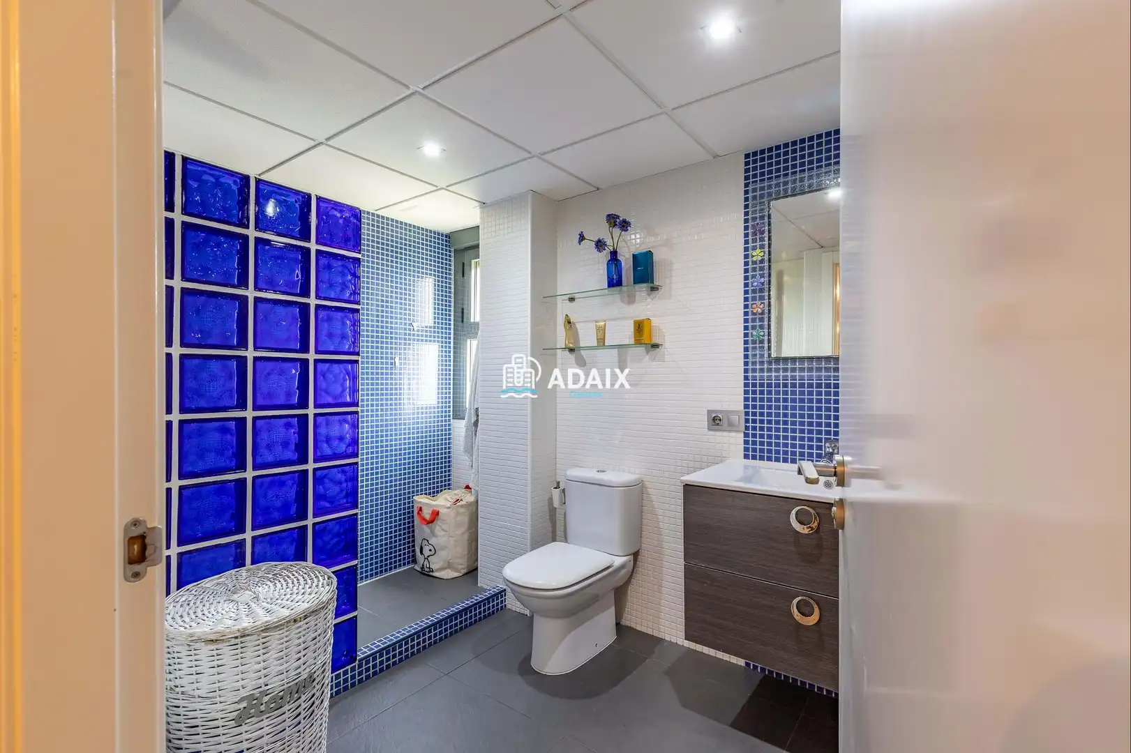 Badezimmer von Dachboden zum Verkauf in Cáceres mit Klimaanlage, Heizung und Terrasse