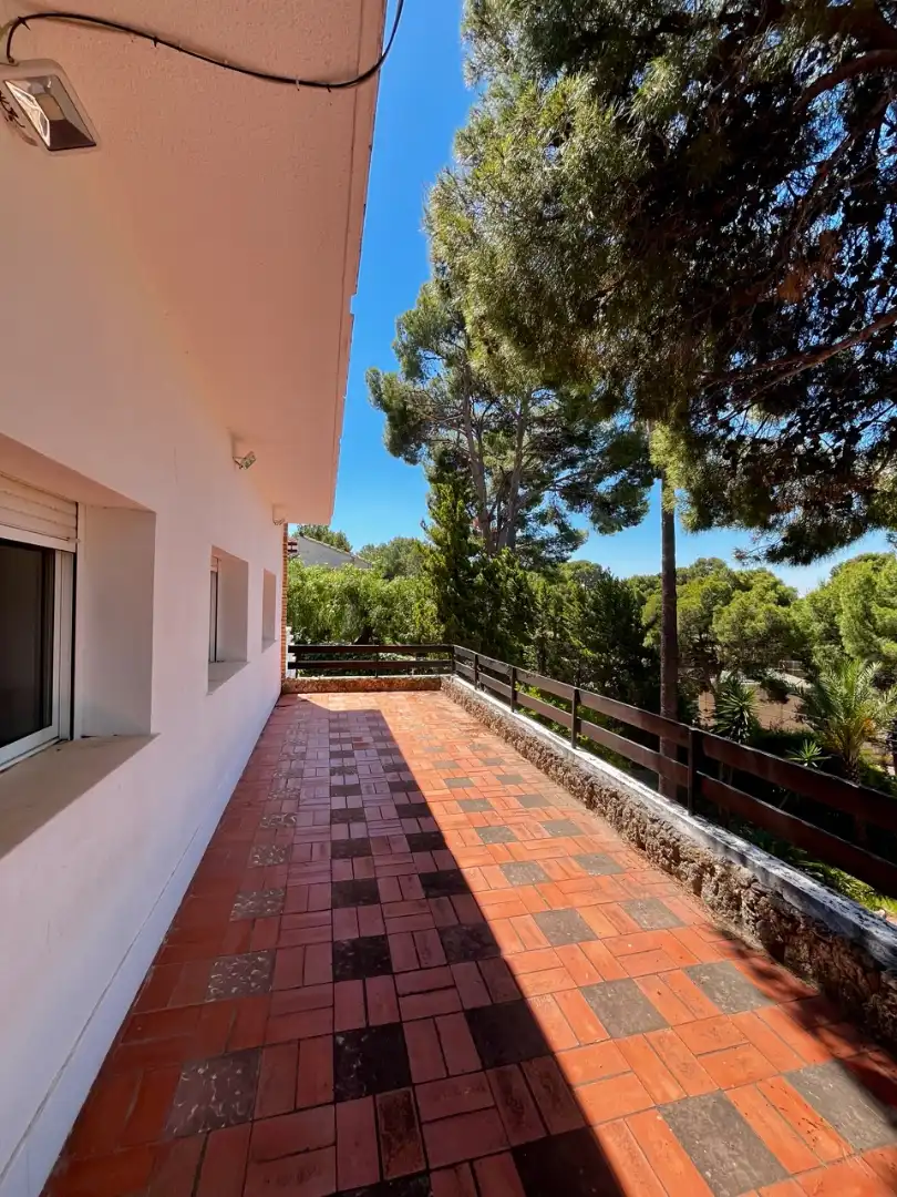 Villa mit Pool zum Verkauf in Urbanización el Paraíso, imagen 4