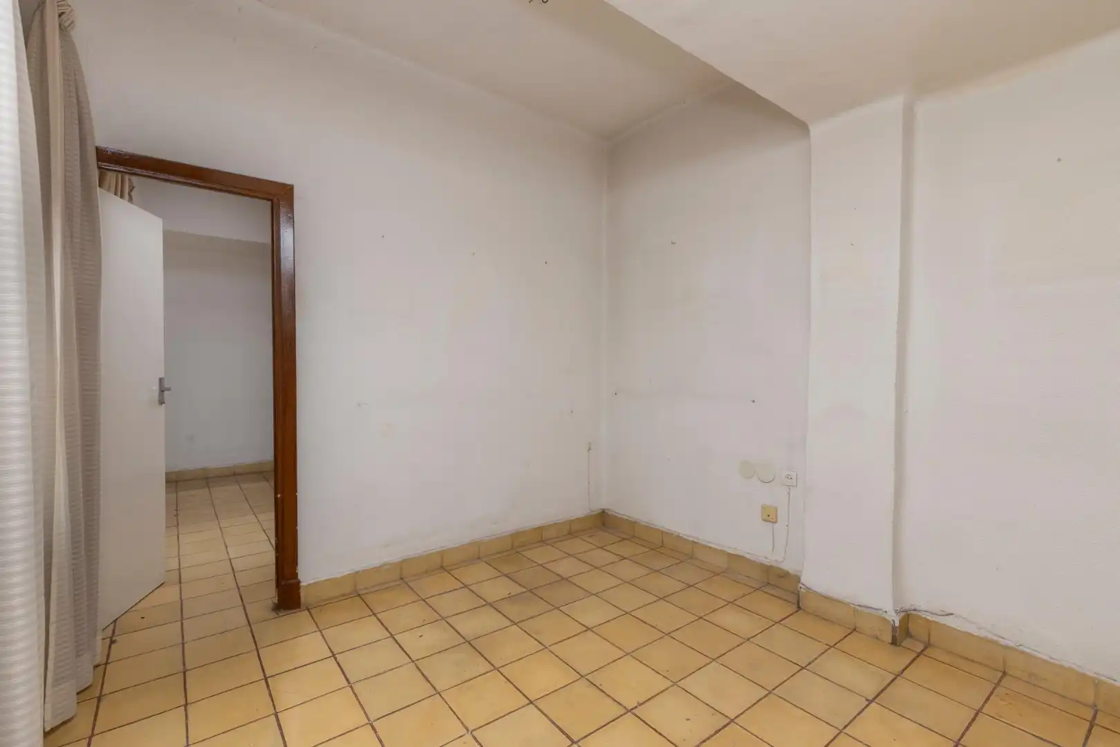 Piso en venta en Granada con Calefacción