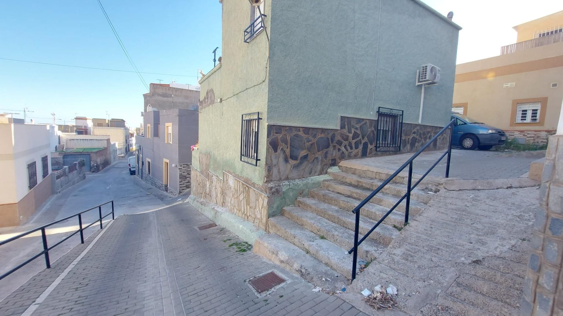 Exterior view of House or chalet for sale in Adra  with Air Conditioner, Terrace and Storage room