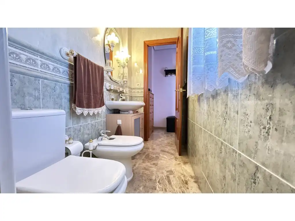 Baño de Casa o chalet en venta en Córdoba con Terraza y Balcón