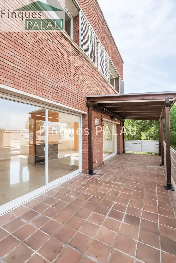 Terrassa de Casa o xalet de lloguer en Sant Just Desvern amb Calefacció