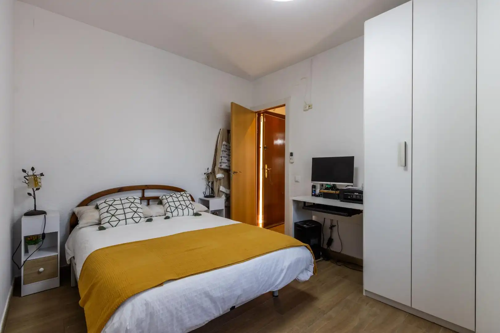 Bedroom of Houses for sale in Castellbisbal  with Air Conditioner, Heating and Private garden