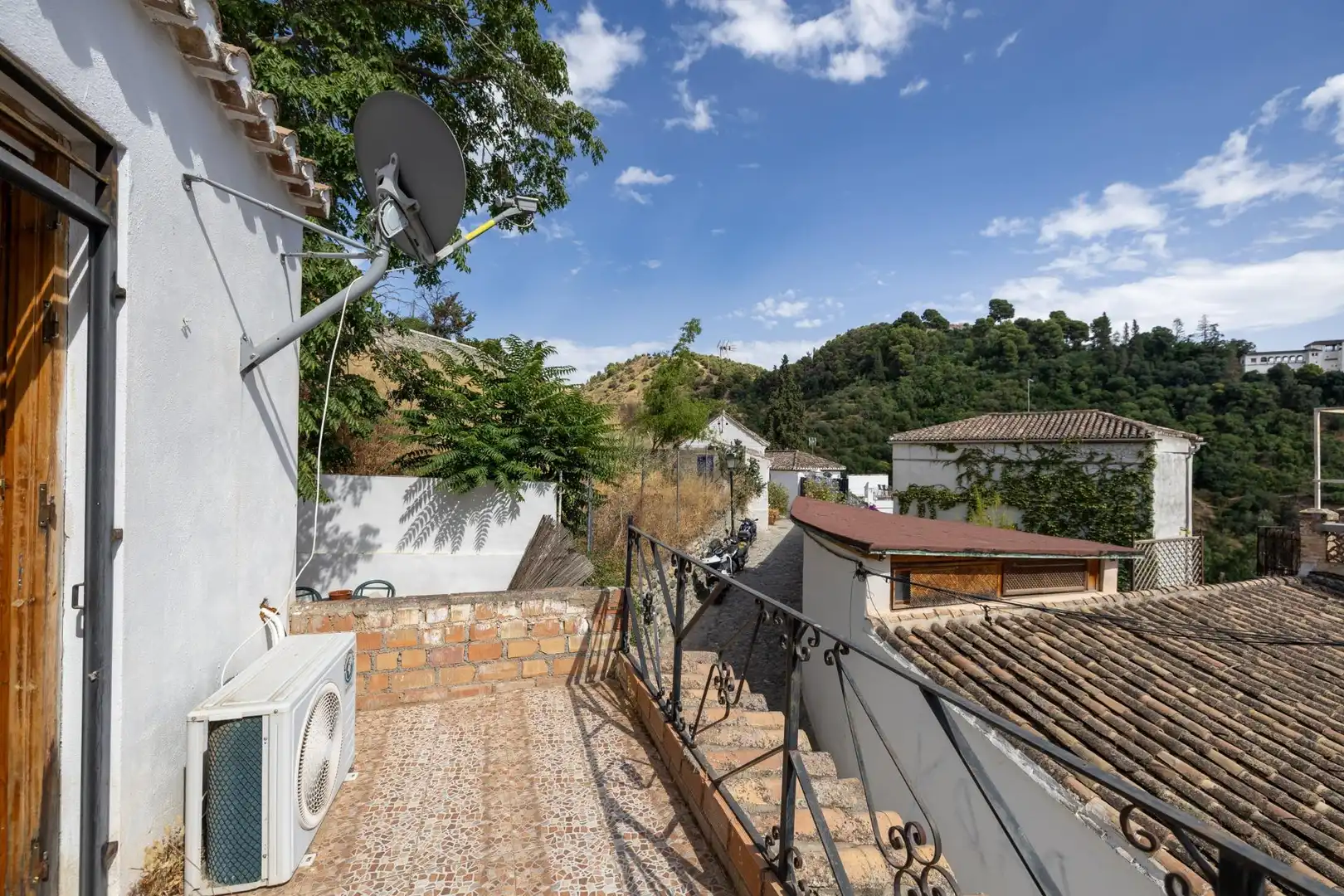 Exterior view of Detached homes for sale in Granada  with Terrace