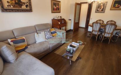 Living room of Flat for sale in Villaquilambre  with Terrace