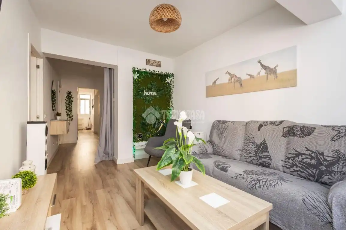 Flat for sale in Ciudad Jardín - Tagarete - El Zapillo