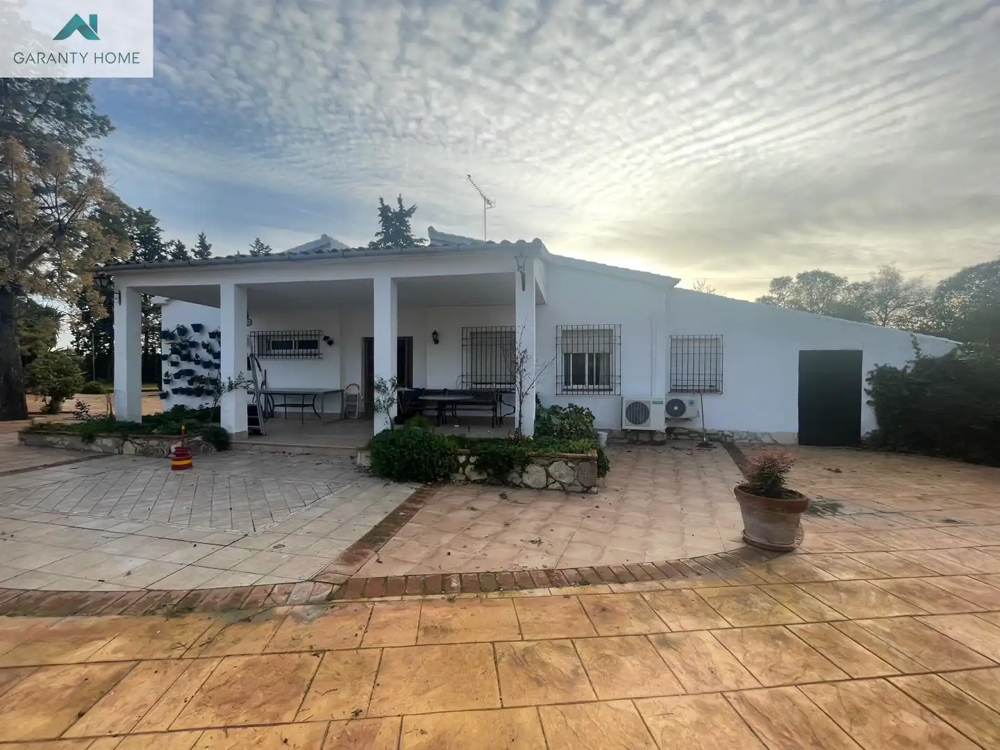 Garden of Houses for sale in Lucena  with Air Conditioner, Private garden and Terrace