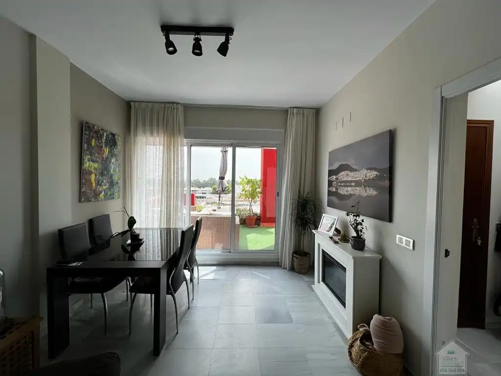 Attic for rent in Gelves