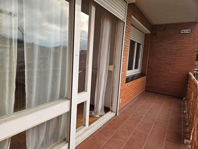 Piso en Alquiler en Avenida MADRID en La Maternitat i Sant Ramon