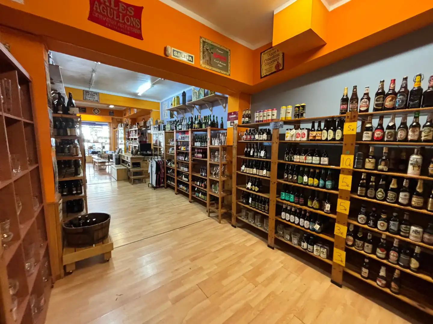 Business premises for transfer in Sant Andreu, imagen 5