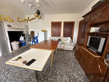 House with pool for sale in Rute