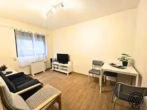 Living room of Flat for rent in Zaragoza  with Heating, Furnished and Oven