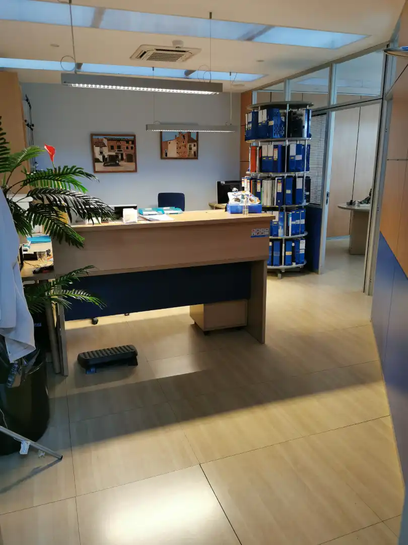 Nave industrial en venta en Carrer Gil-Vernet, imagen 4