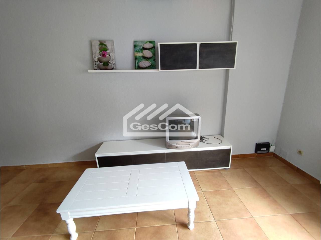 Sala de estar de Estudio de alquiler en Encamp con Calefacción