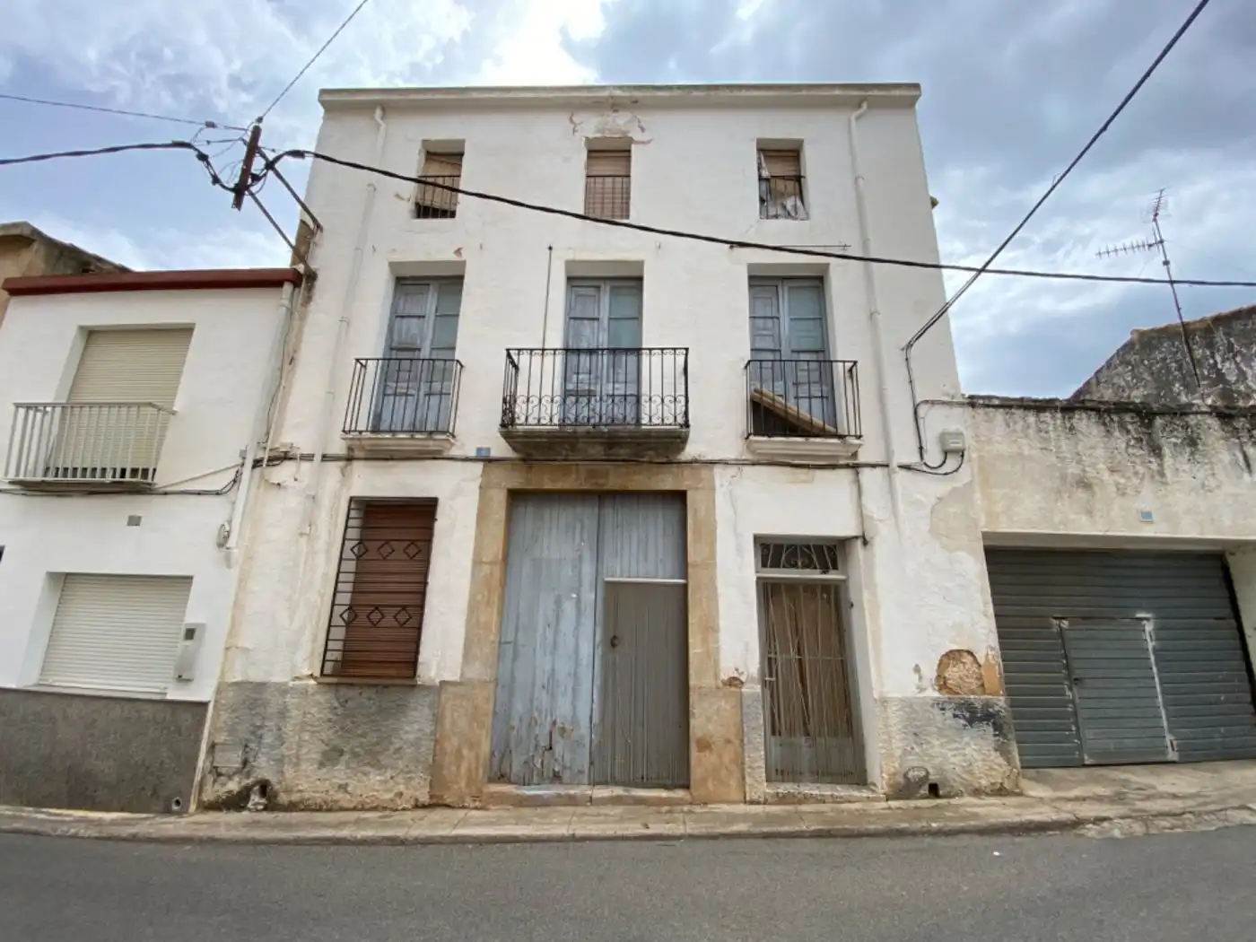 Vista exterior de Finca rústica en venda en La Galera  amb Jardí privat i Terrassa