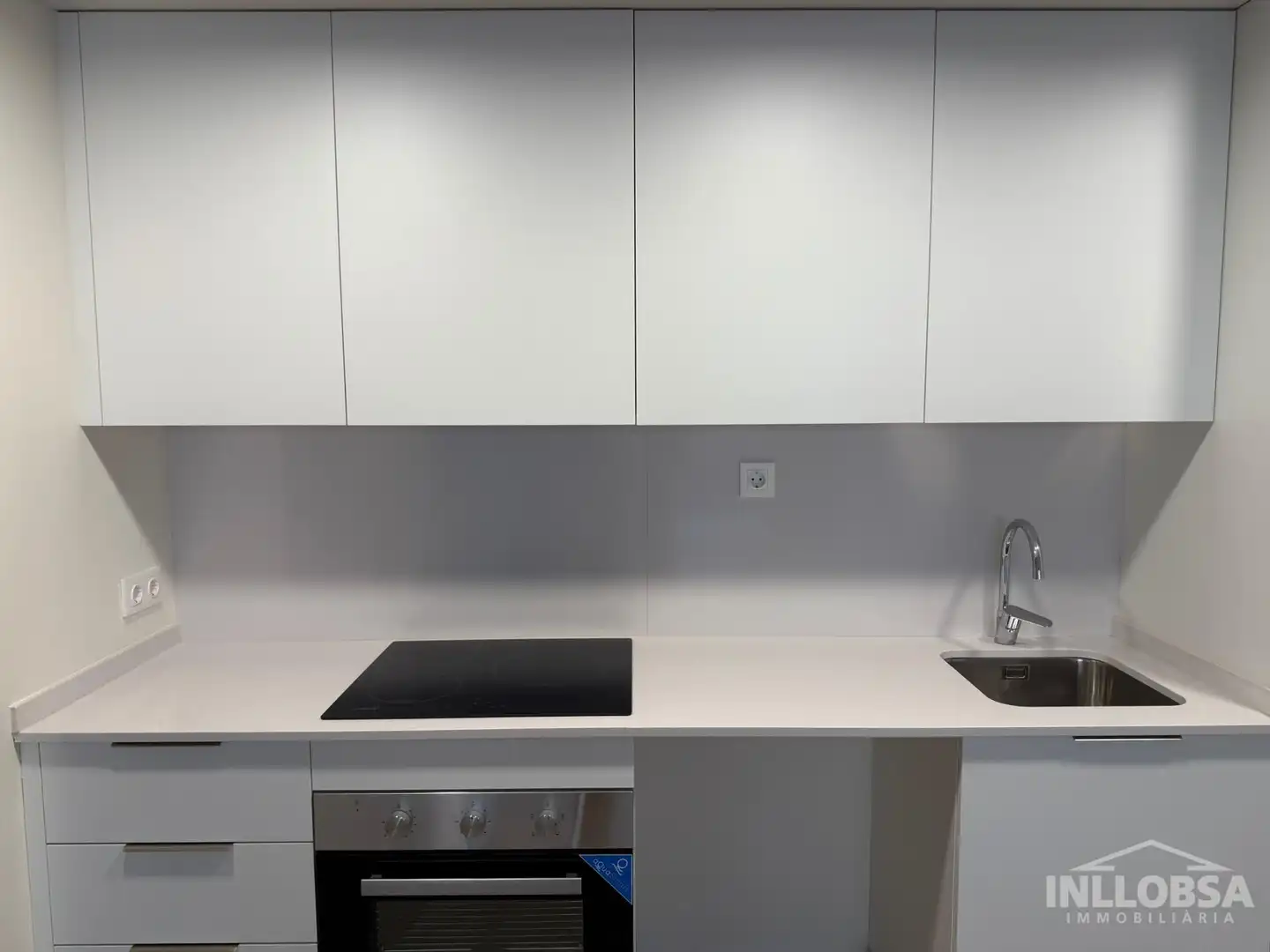 Kitchen of Flat for rent in Manresa  with Air Conditioner, Heating and Parquet flooring