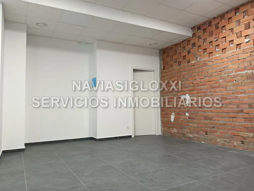 Local de lloguer a Rúa Mercedes Núñez Targa, Coia