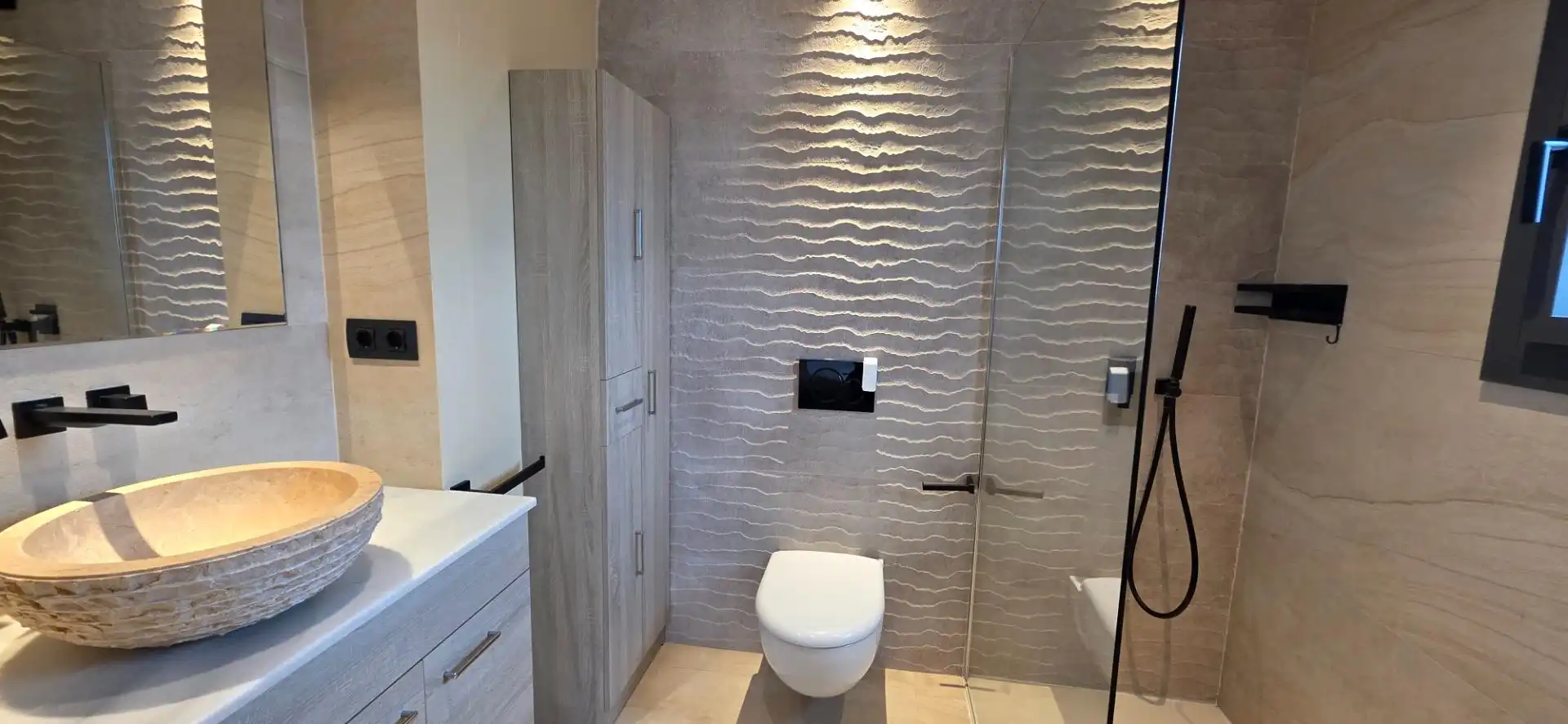 Baño de Apartamento en venta en Ciutat Vella