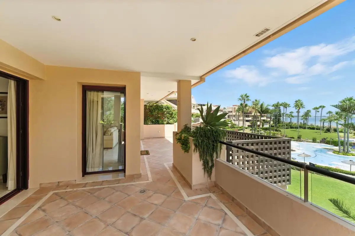 Piso con ascensor en venta en Benamara - Atalaya, imagen 5