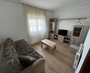 Wohnzimmer von Wohnung miete in Corvera de Asturias mit Heizung