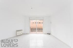 Photo 3 of Duplex for sale in Carrer Àngel Guimerà, Sant Miquel, Barcelona