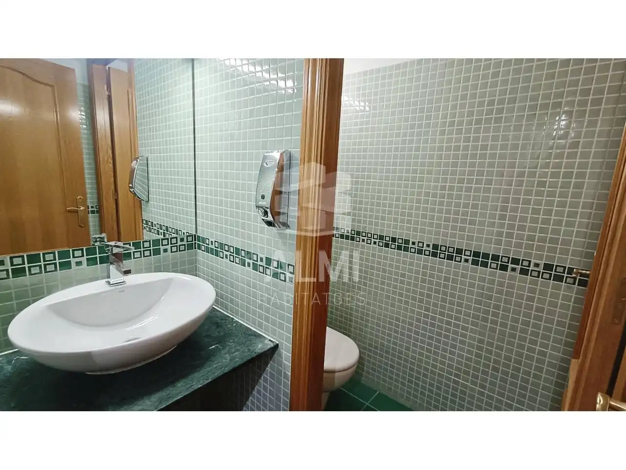 Baño de Casa o chalet en venta en Barcelona con Aire acondicionado, Calefacción y Terraza