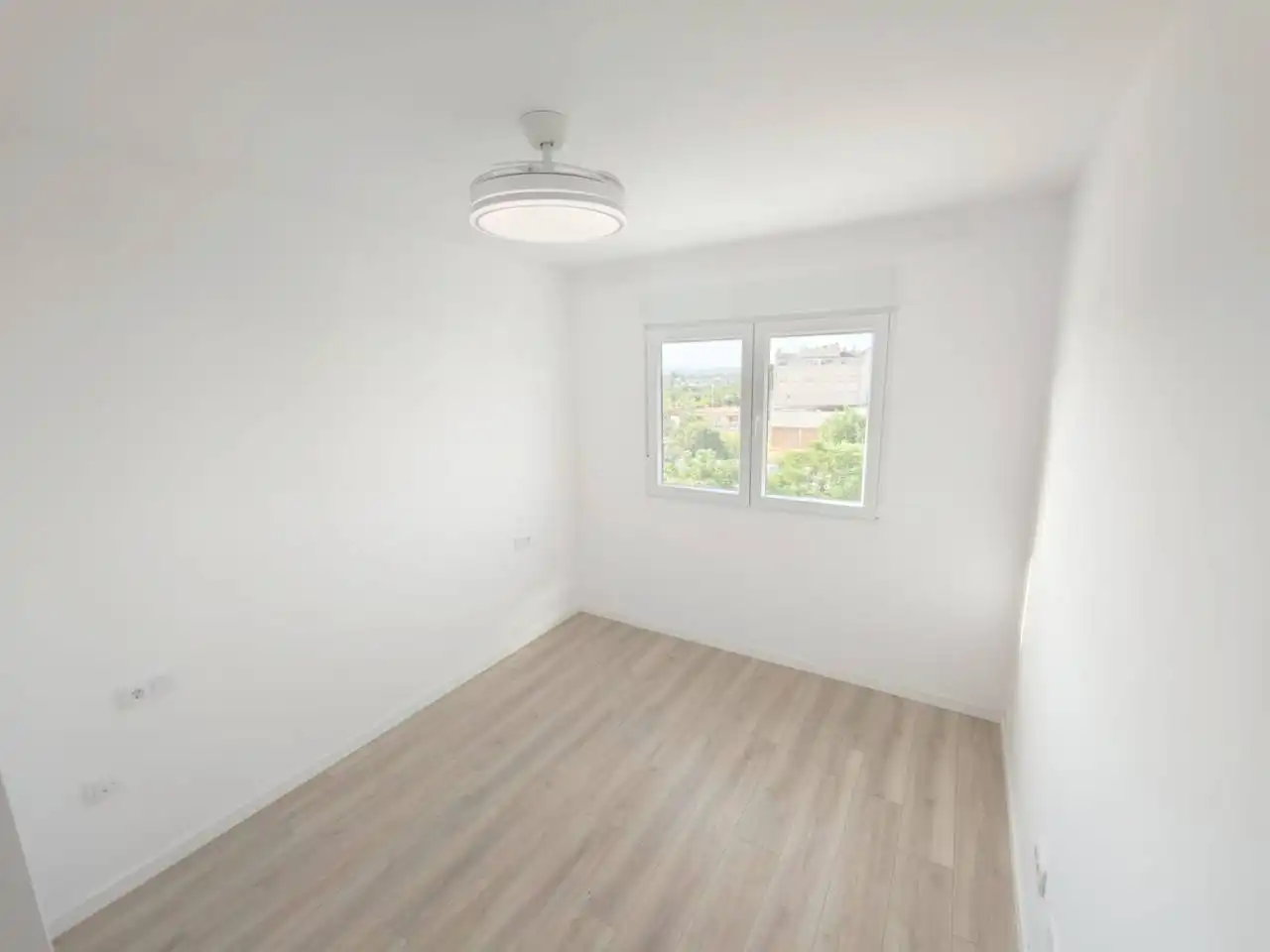 Schlafzimmer von Wohnung zur Miete in Murcia mit Terrasse, Abstellraum und Balkon