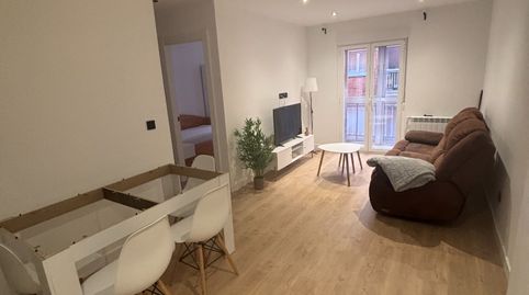 Foto 2 von Wohnung zur Miete in Avenida de Los Cedros, Garrido Norte, Salamanca Capital