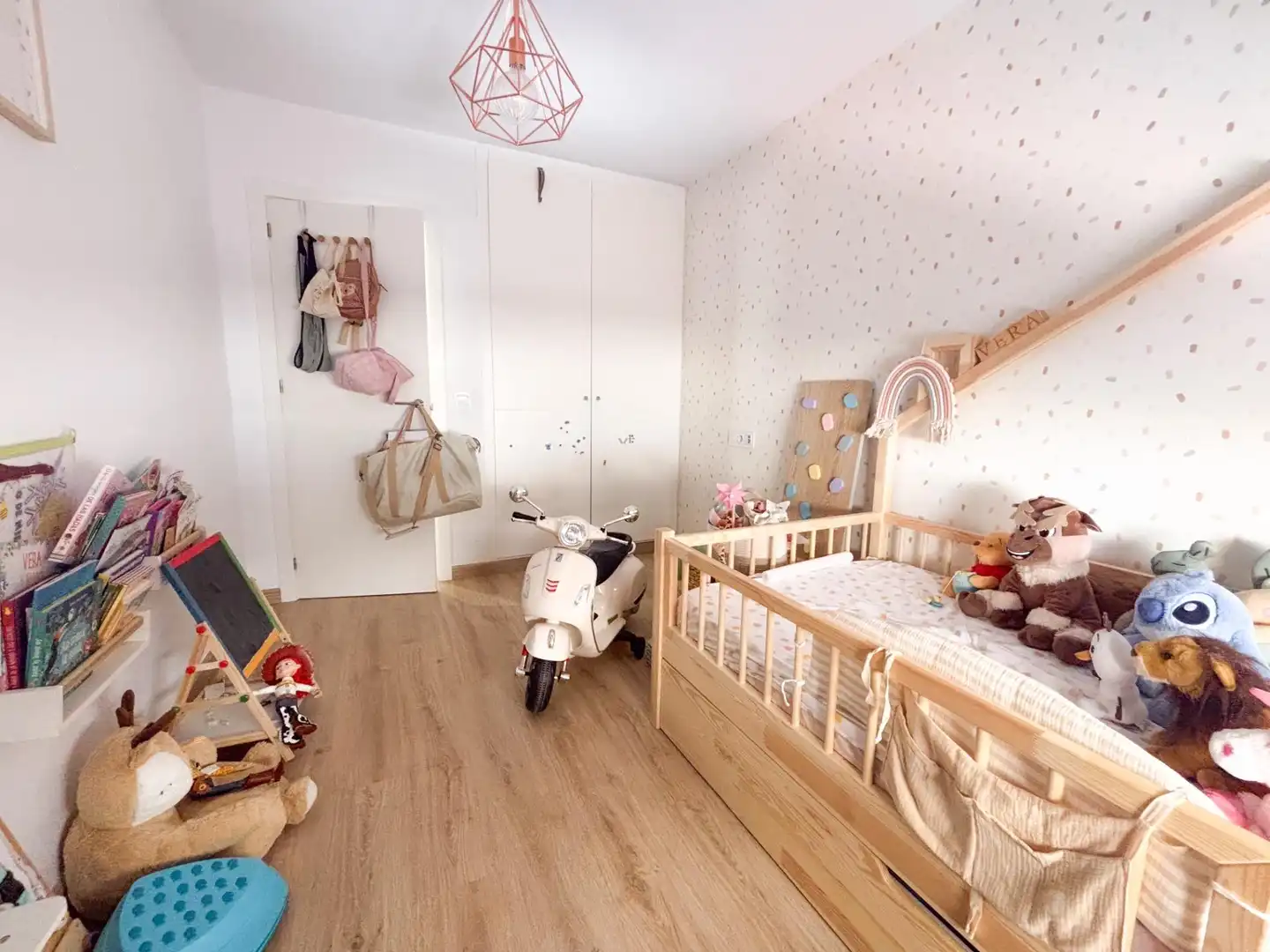 Schlafzimmer von Wohnung zum Verkauf in Torrevieja mit Klimaanlage, Möbliert und Balkon
