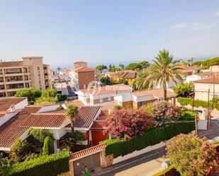 Vista exterior de Dúplex en venda en Cambrils amb Aire condicionat, Terrassa i Balcó