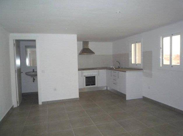 Planta baja en Venta en Calle LLEO en Nord