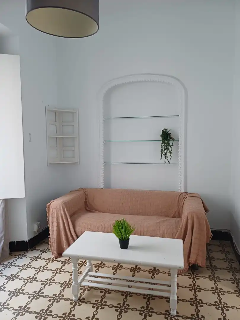 Apartments for rent in Calle Cristóbal Morales, Arenal - Museo