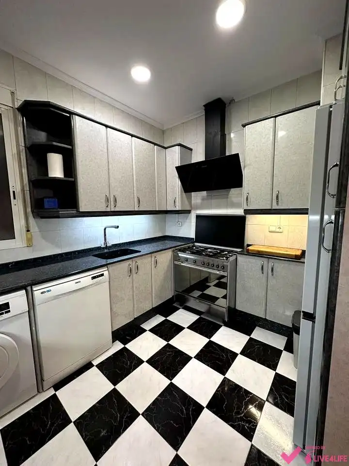 Kitchen of Flat for rent in Valencia  with Furnished