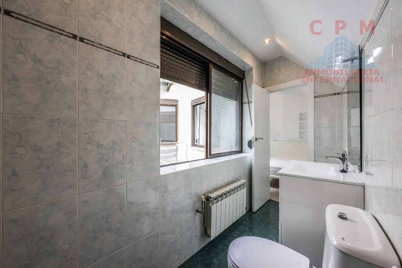 Bany de Àtic de lloguer en Madrid amb Aire condicionat, Calefacció i Parquet