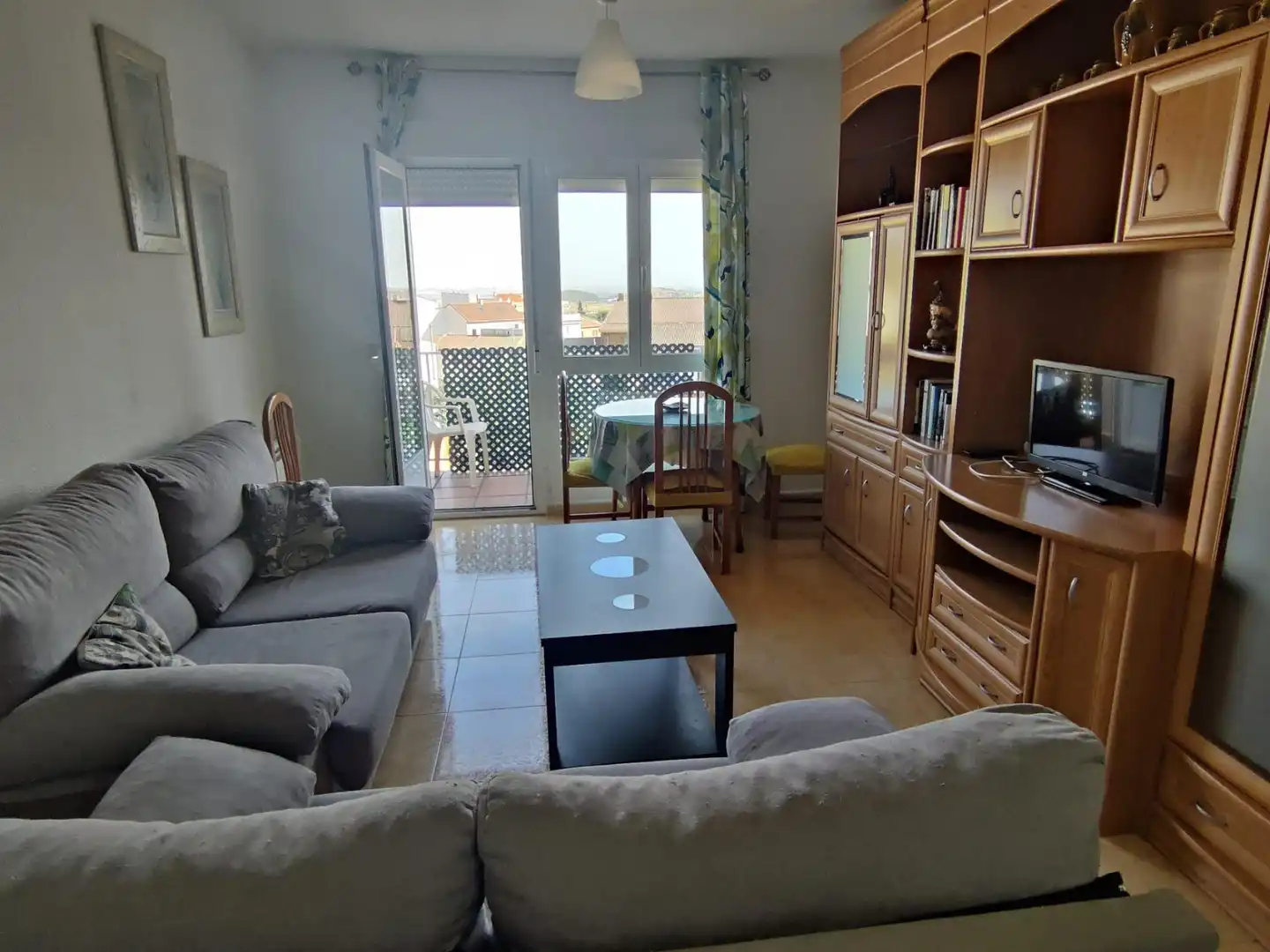 Living room of Flat for rent in El Vellón  with Heating, Terrace and Storage room