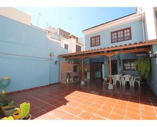 Exterior view of Single-family semi-detached for sale in La Orotava  with Heating, Private garden and Parquet flooring