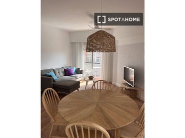 Appartamento con balcone in affitto a Arganzuela