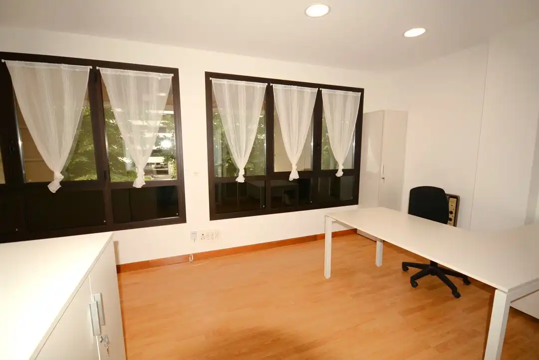 Office for rent in Donostia - San Sebastián   with Heating