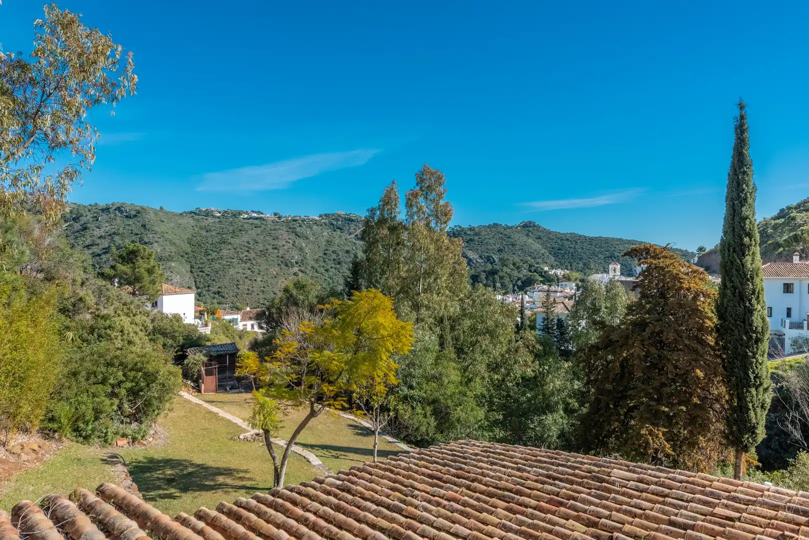 Chalet con terraza en venta en Benahavís pueblo, imagen 6