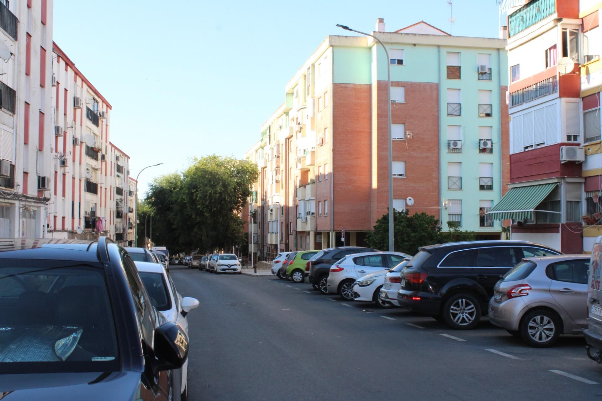 Exterior view of Premises for sale in  Huelva Capital