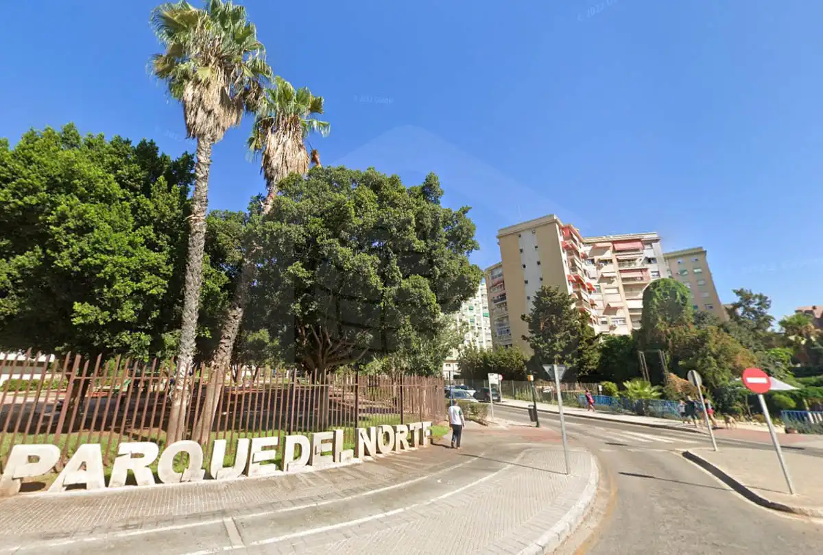 Vista exterior de Piso en venta en Málaga con Amueblado y Horno