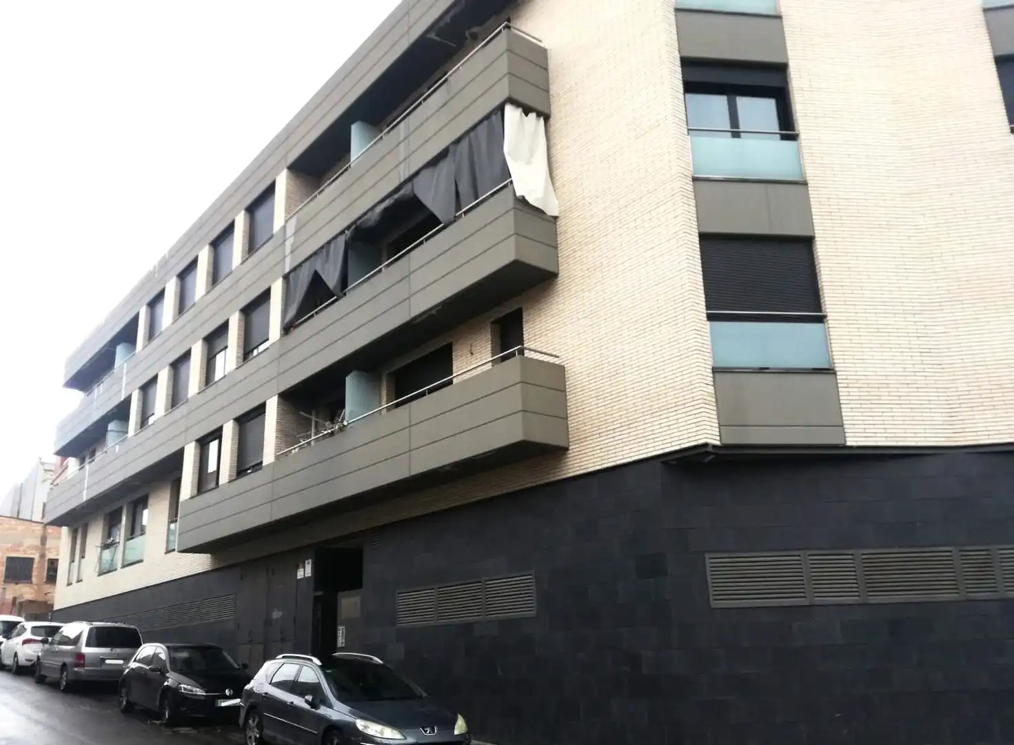 Vista exterior de Edificio en venta en Igualada