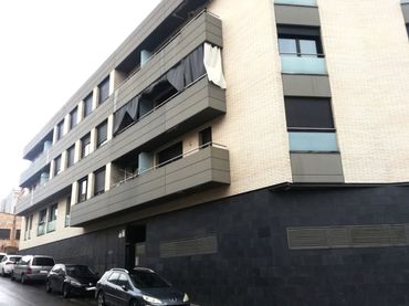 Wohngebäude mit Aufzug zum Verkauf in Carrer de Celdoni Guixà, Igualada, Spain