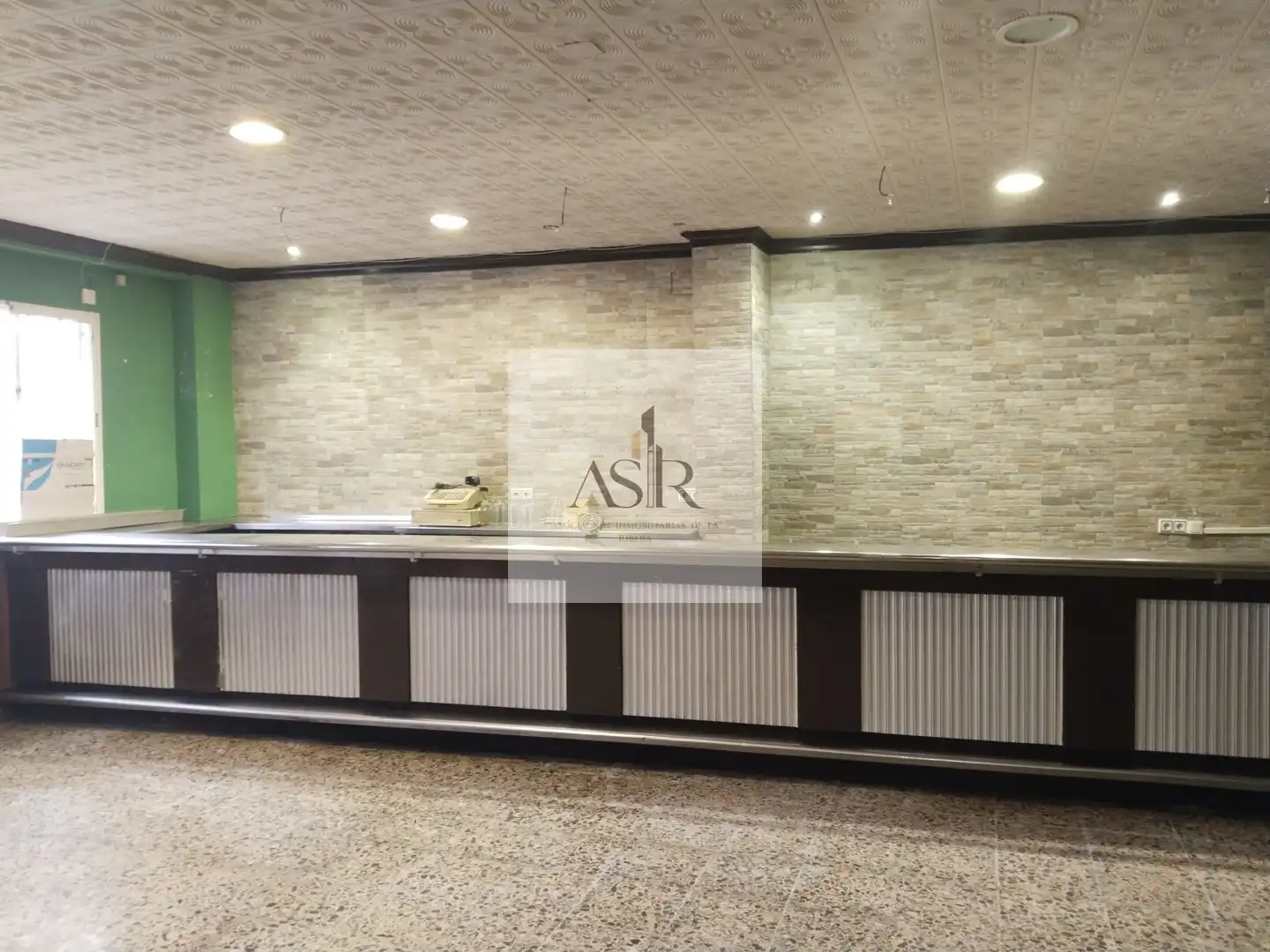Local en venta en Alzira