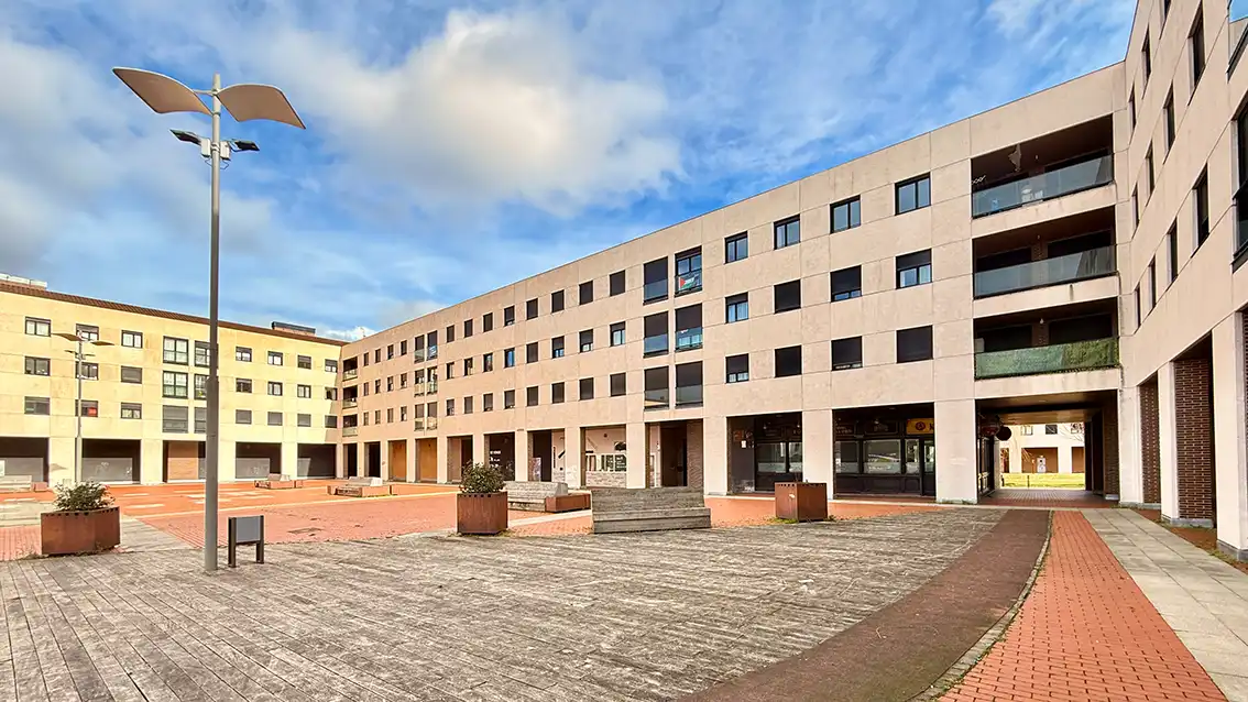 Local commercial à vendre à Euskal-Herria Plaza