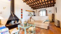 Sala d'estar de Finca rústica en venda en La Tallada d'Empordà amb Aire condicionat, Calefacció i Terrassa