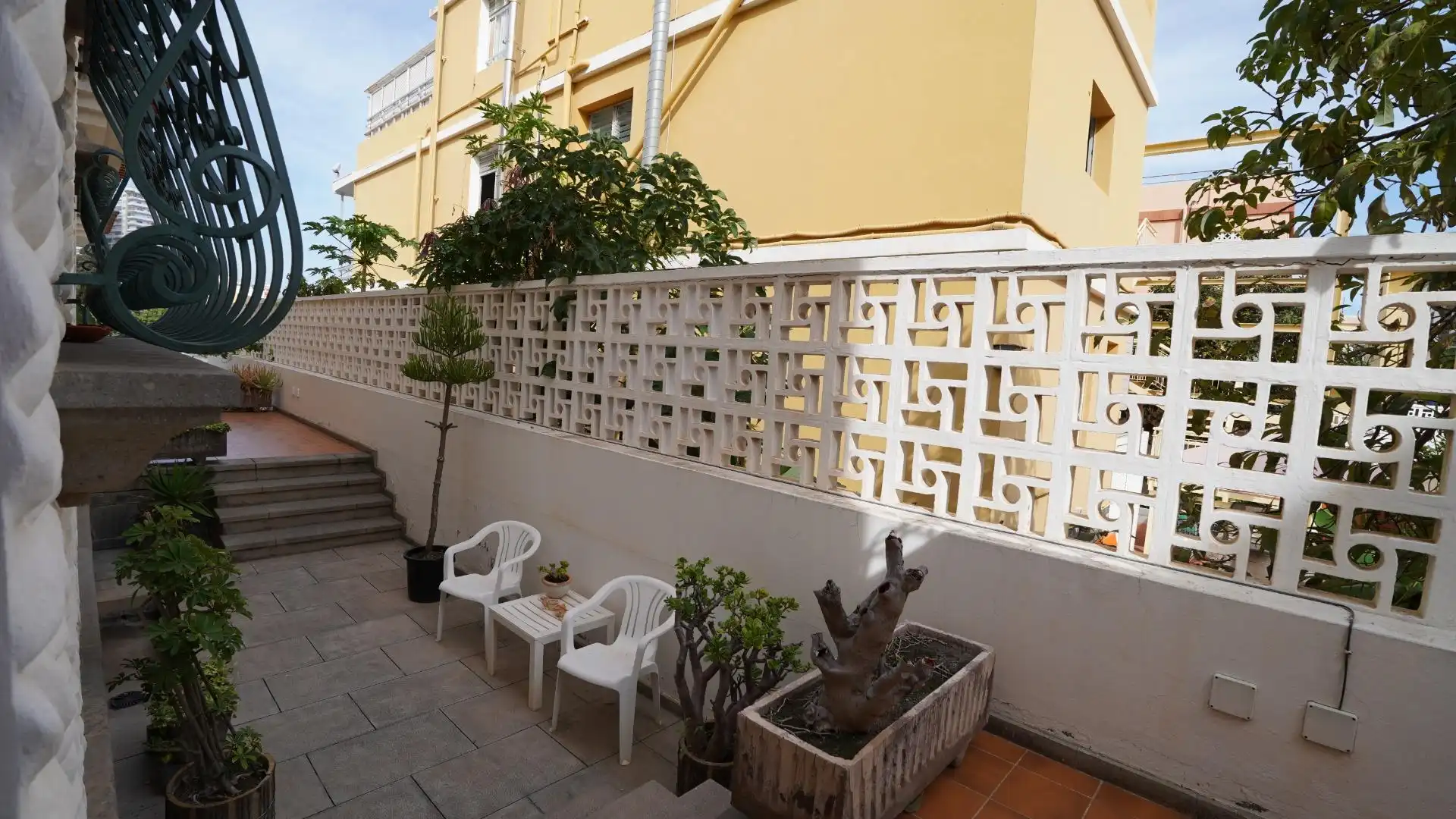 Terrace of Houses for sale in Las Palmas de Gran Canaria  with Air Conditioner, Private garden and Terrace